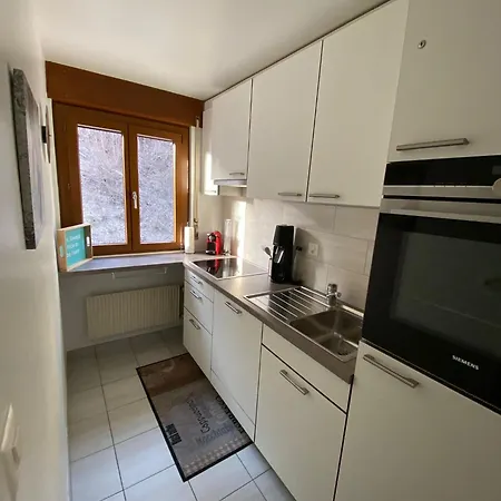 4 Personnes * Crans-Montana